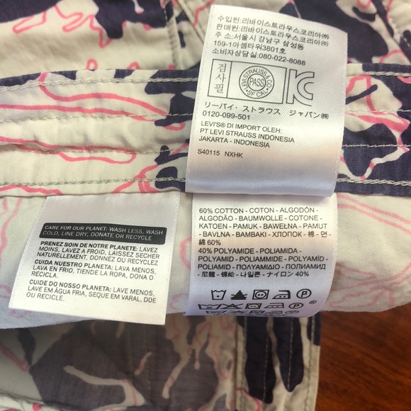 Levi’s Cotton Button Drawstring Velcro Shorts - Picture 8 of 14